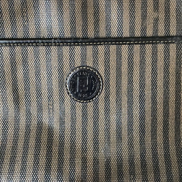 Vintage Fendi Bag - Picture 2 of 6